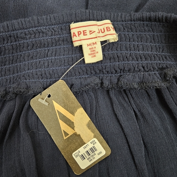 NWT Cape Juby Navy & Red Off the Shoulder Crinkle Peasant Dress Size Medium - Picture 9 of 10